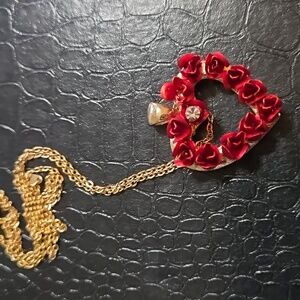 Danbury mint necklace